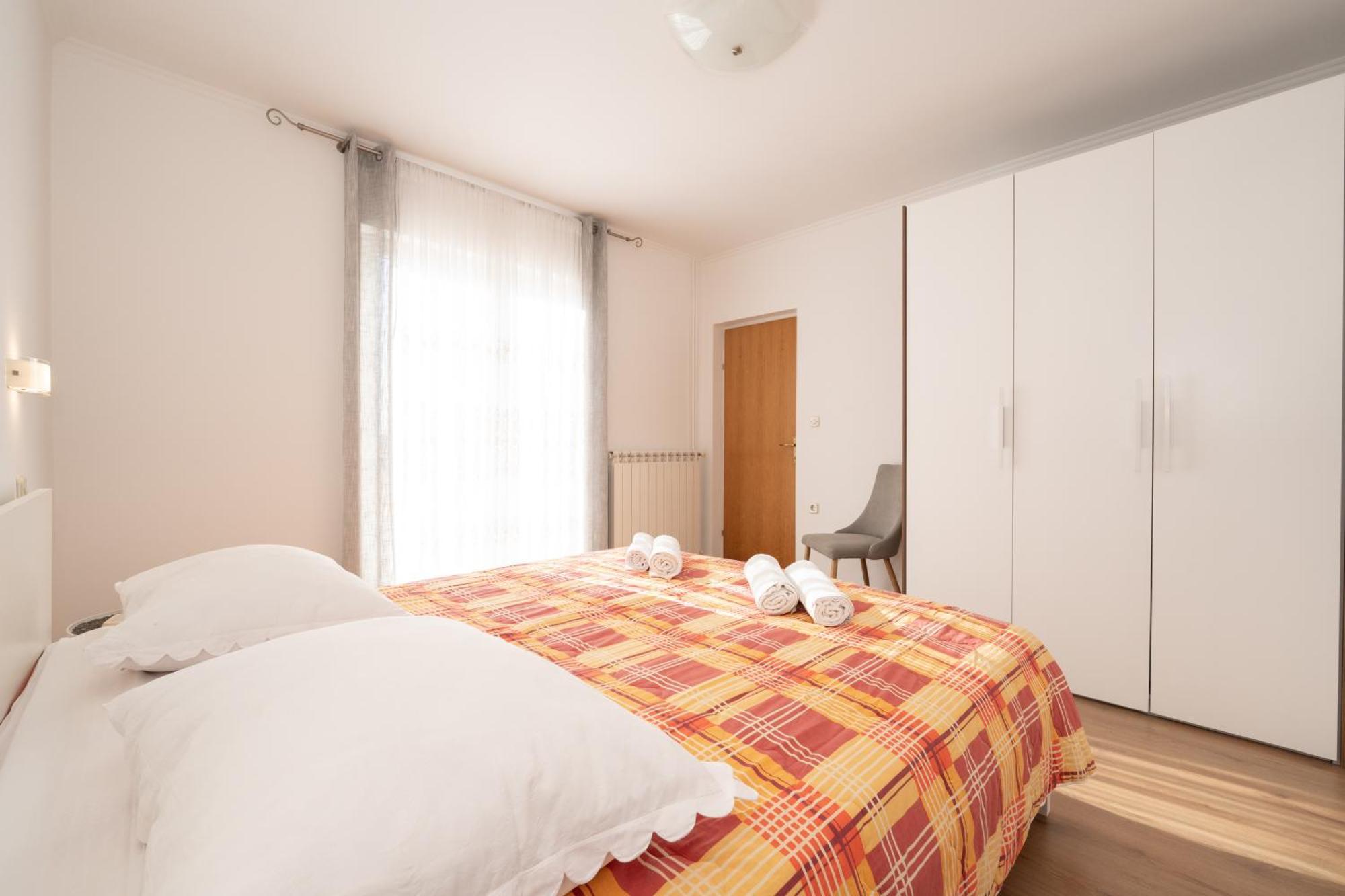 Apartments Biserka Novalja Extérieur photo