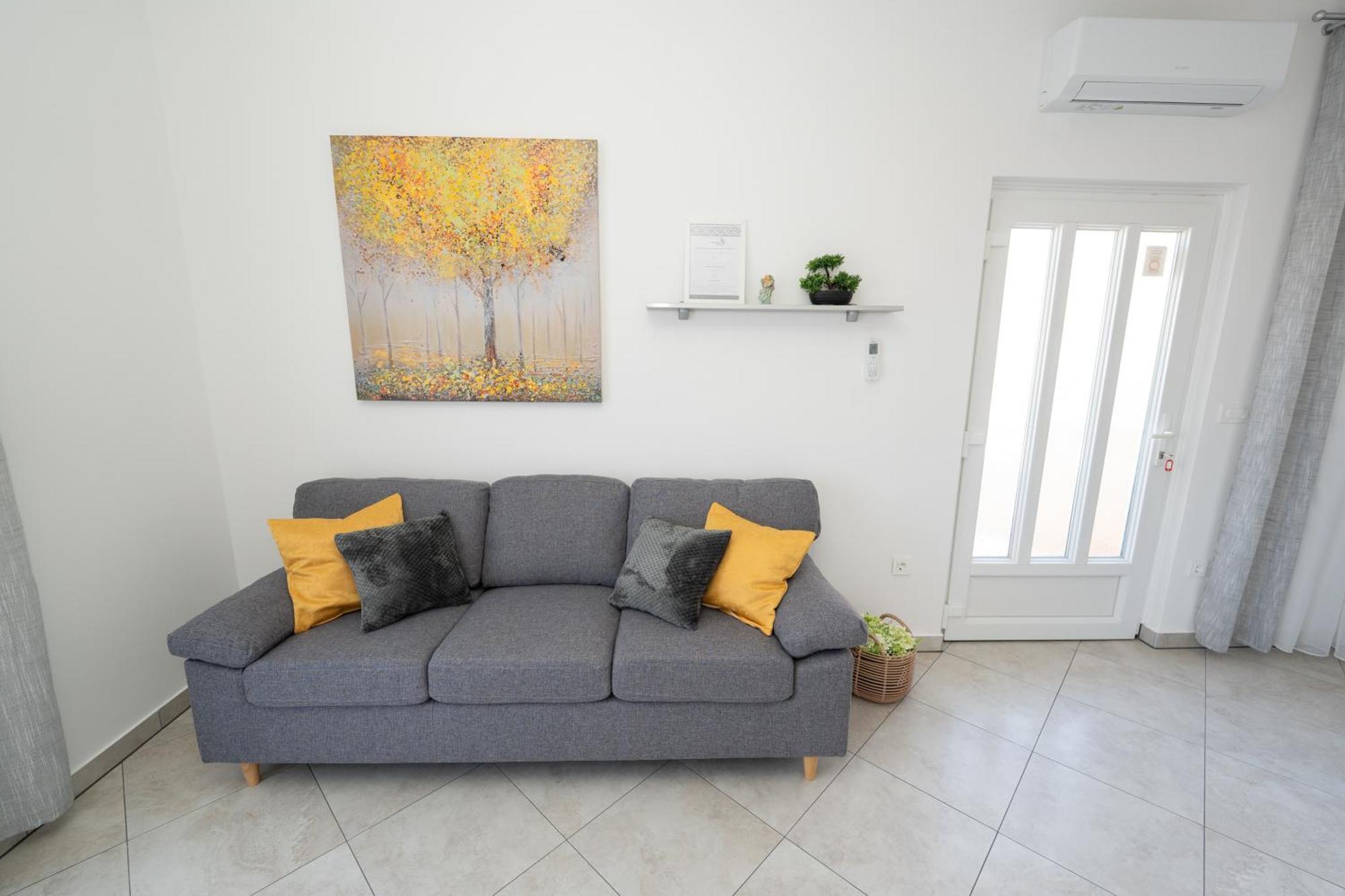 Apartments Biserka Novalja Chambre photo